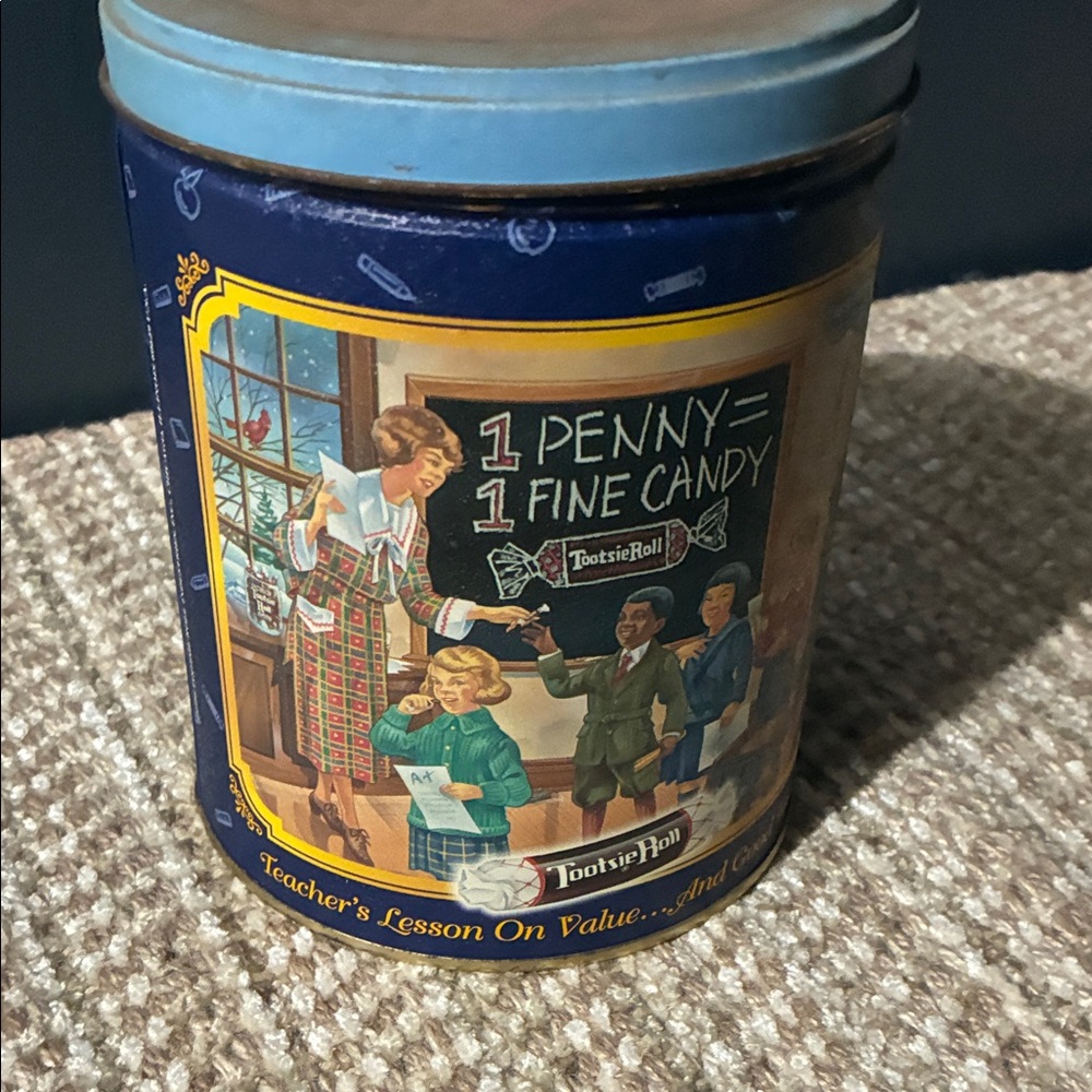 Vintage Blue Candy Tin - Picture 3 of 6